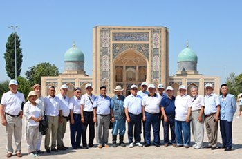 Бағзыдан бауырлас, тарихы тамырлас ел көршілес Өзбекстанға қызылордалық ардагерлердің сапары